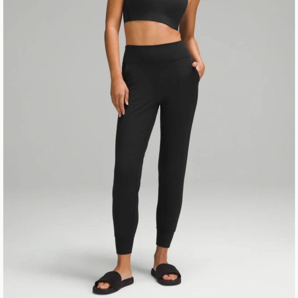 Lululemon Align Joggers - High-Rise Black Active Jogger Pants with Pockets